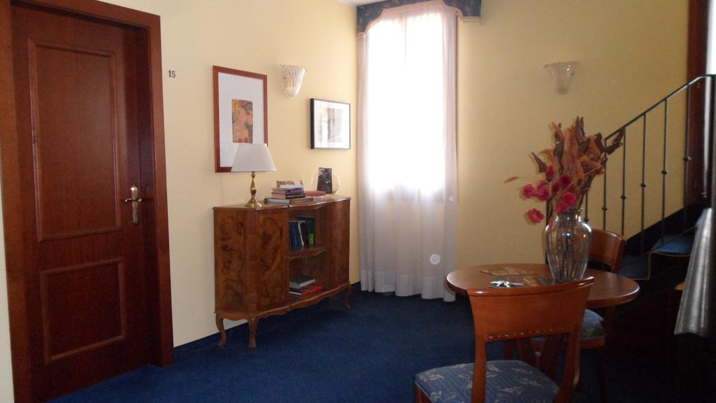 Alloggi Marinella Locanda