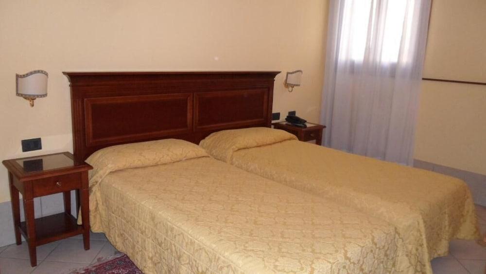 Locanda Alloggi Marinella
