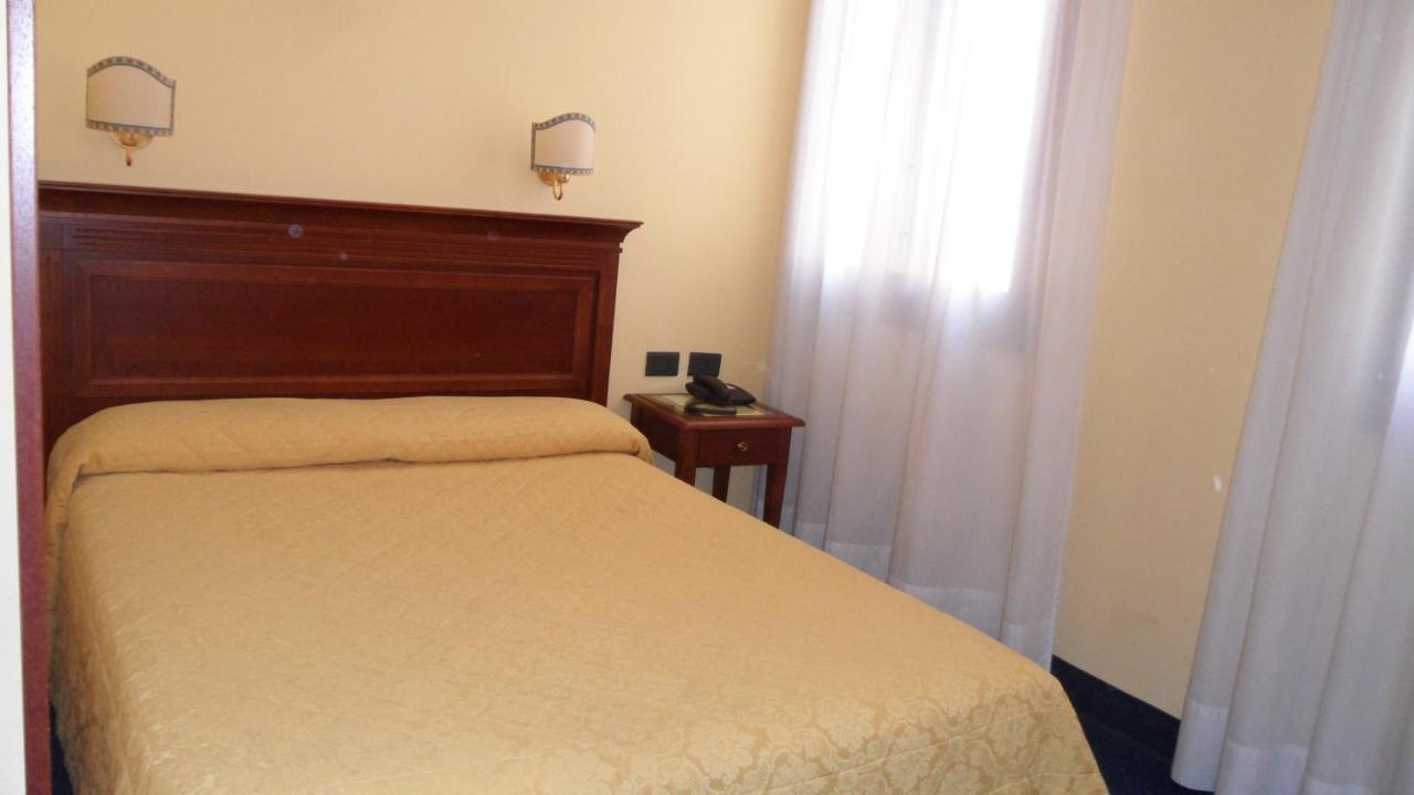 Herberg Alloggi Marinella Venetië